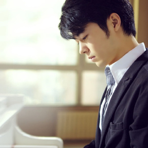 疯狂揉捏奶头视频
